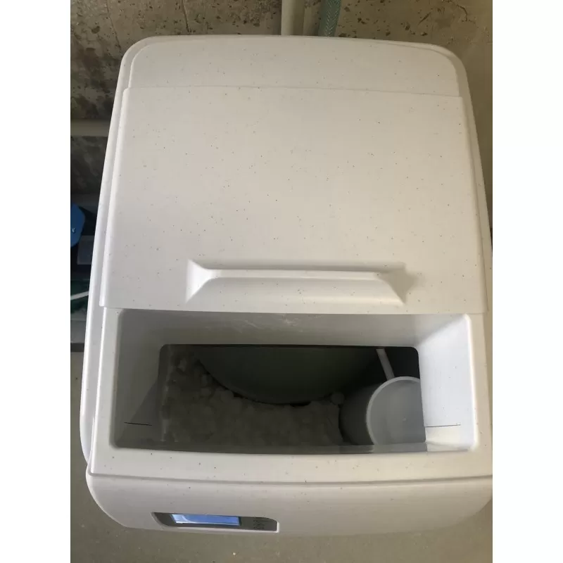 
                    Омекотител за вода Keman Soft A 3500 Л/Ч, 35 литра йонообменна смола.